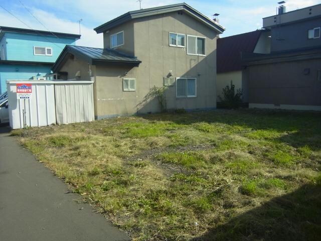 物件外観写真8　(雪捨て場)