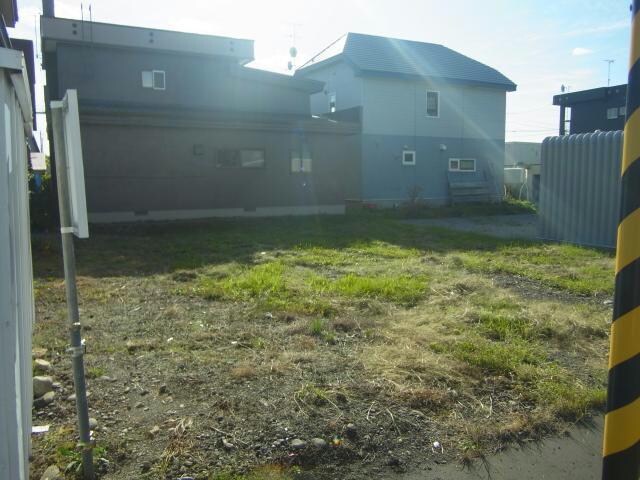 物件外観写真9　(雪捨て場)