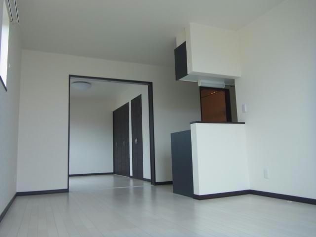 物件内観写真6　(反転ﾀｲﾌﾟ)