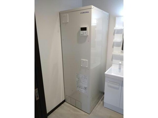 洗面所・脱衣所(電気温水器)