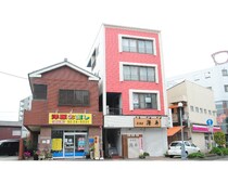 松川ビルの外観写真