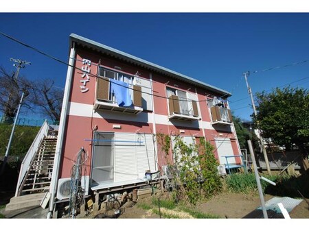 内山ハイツ外観写真