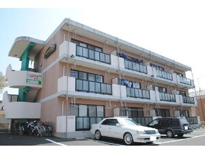 レジデンス本宮外観写真