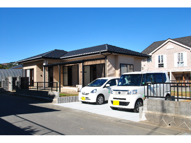 東滑川１丁目一戸建