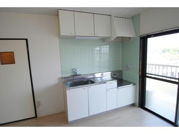 キッチン(別室画像)