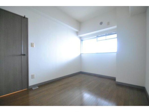 リビングダイニング