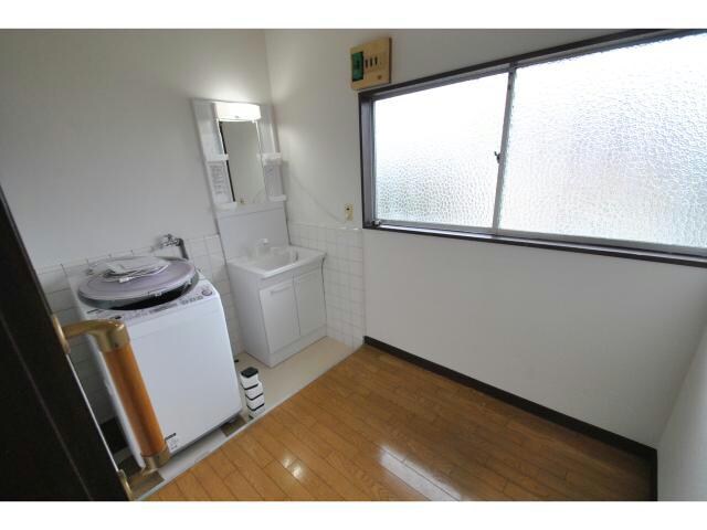 物件内観写真21　(※家電は残置物となります)