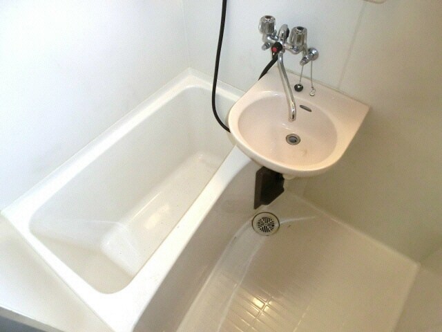 物件内観写真5　(浴室)