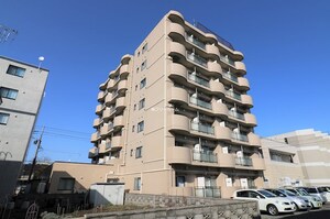 ローヤルハイツ月寒東５外観写真