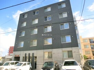 カレラ月寒　セカンド外観写真