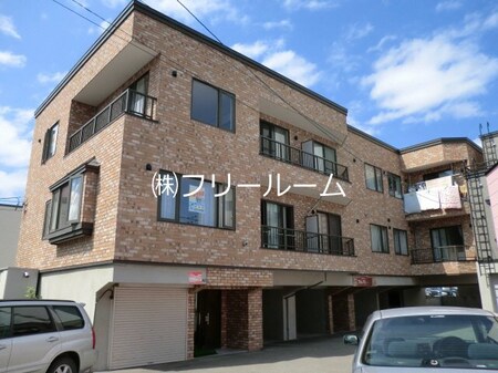 フォレスト福住外観写真