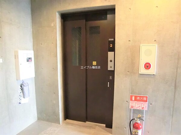 ロビー