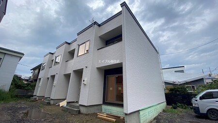 月寒東4-7長屋外観写真