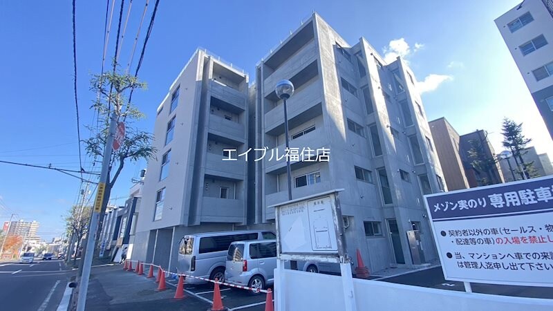 カーサブランの物件外観写真