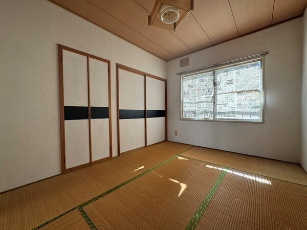 ベッドルーム