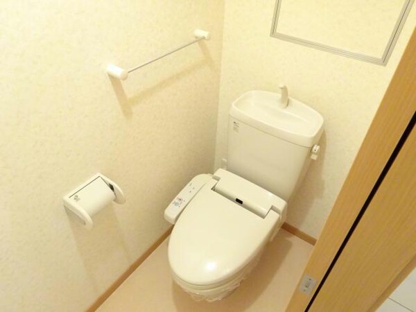 トイレ(同タイプ（小窓はありません）)