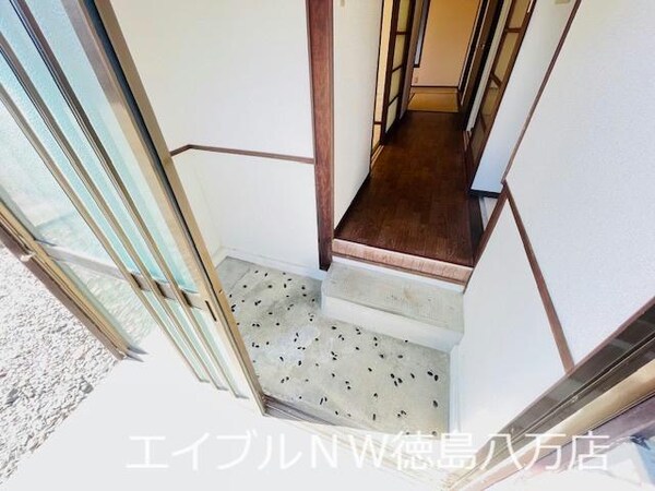 玄関回り