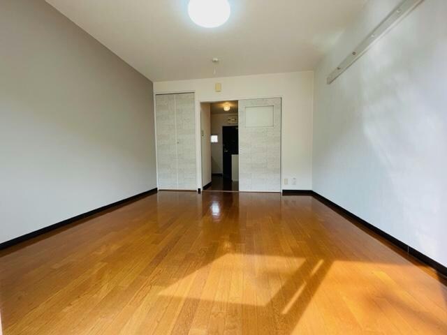 物件外観写真10　(301号室)