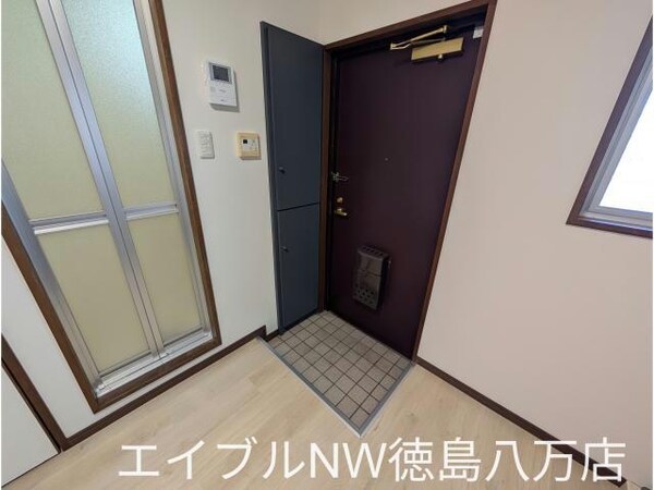玄関回り
