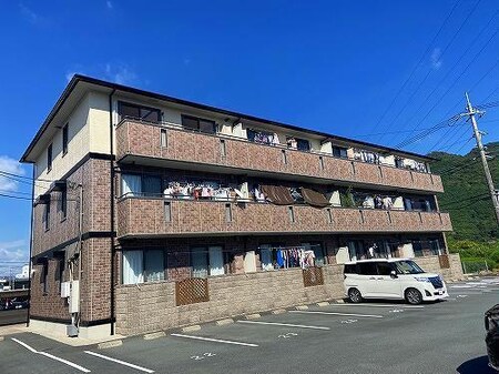 リビングタウンＩＣ小郡　Ａ棟外観写真
