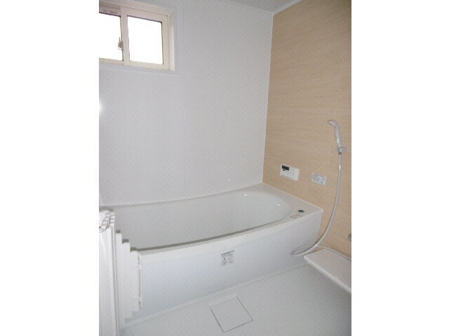 物件内観写真7　(浴室（201）)