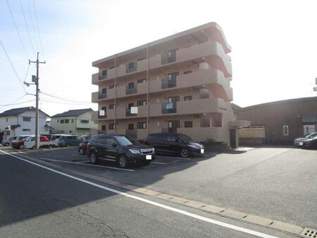 マンション堀江外観写真