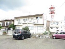 コーポ中央の外観写真