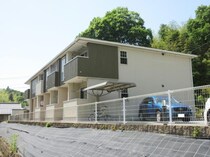 アルバフランＣの外観写真