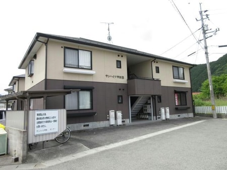 サンハイツ甲田Ｂ棟外観写真