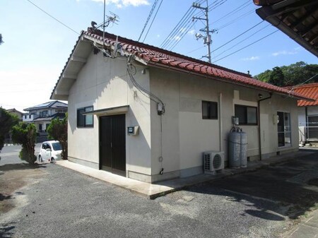 福間貸家Ａ外観写真