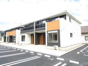 オビーガーデン三次　Ｂ棟外観写真