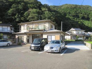 向井ハウス外観写真