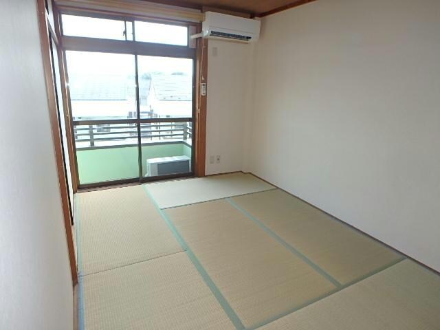 物件内観写真12　(洋室①)