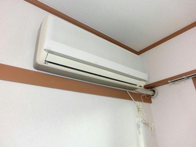 物件内観写真15　(エアコン※同棟別室参考写真)