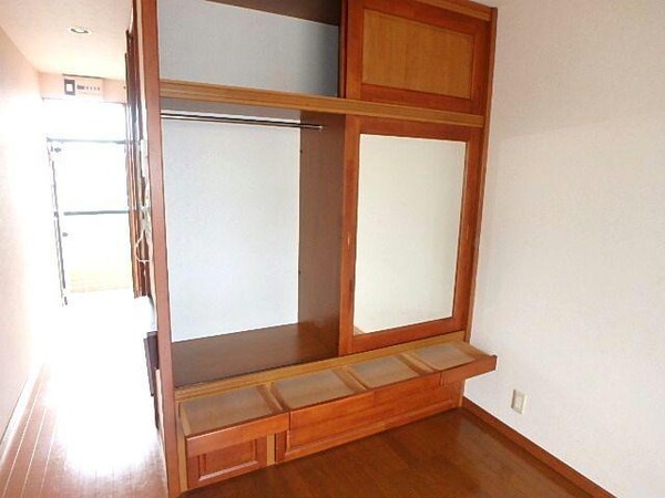 収納(収納家具)