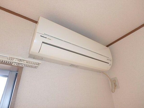 空調設備(エアコン)