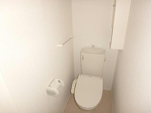 トイレ(※同棟別室参考写真)