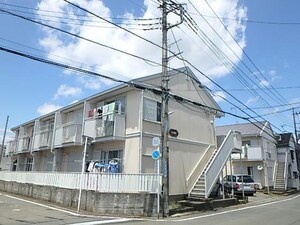 ファミリア勝田C棟外観写真
