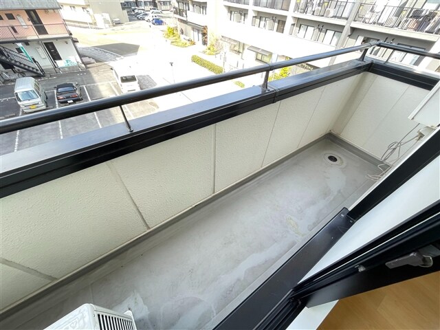 物件内観写真22　(ベランダ)