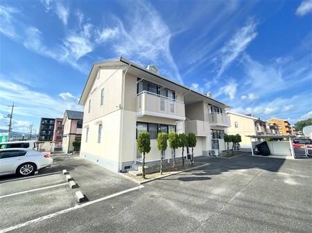 セジュールシゲモリF外観写真