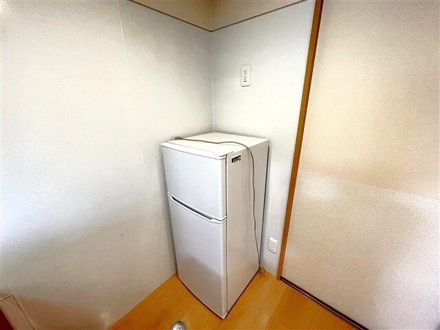 物件内観写真9　(冷蔵庫置場)
