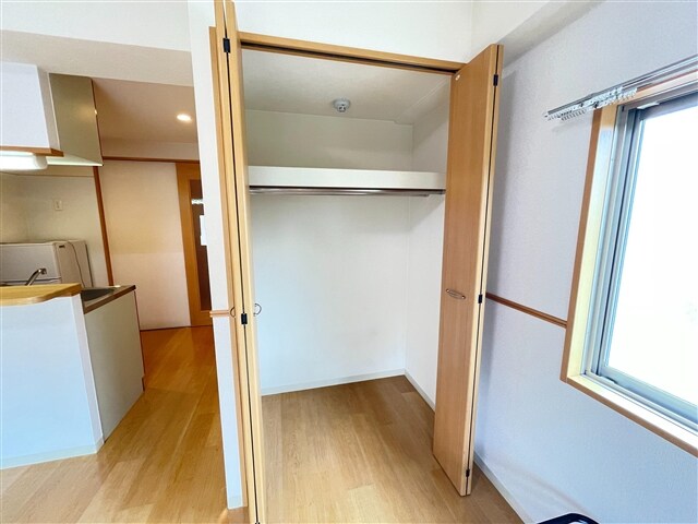 物件内観写真13　(クローゼット)