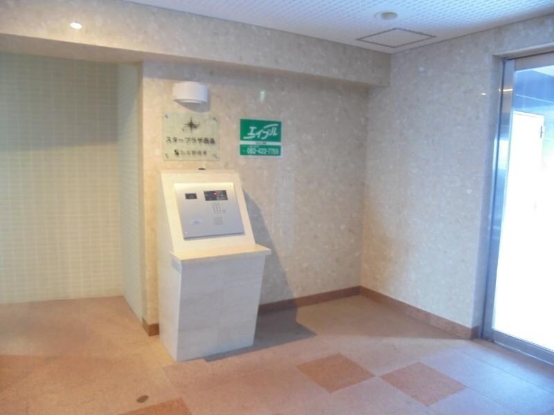 物件内観写真18　(オートロック)