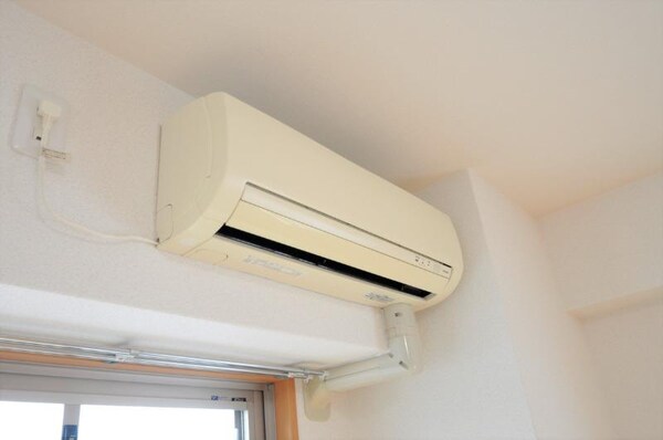 居室(エアコン)