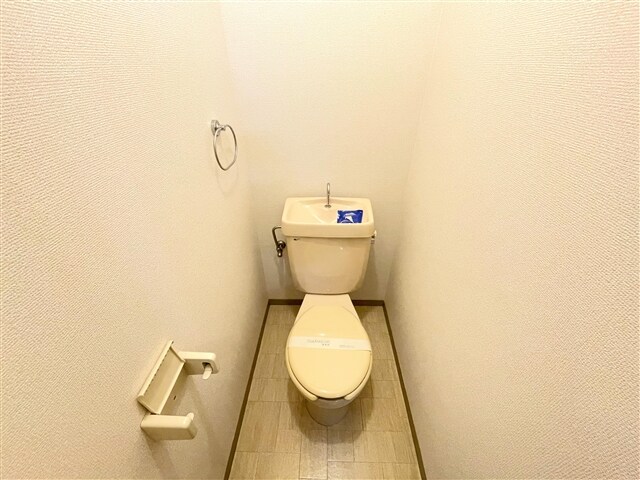 物件内観写真12　(トイレ)