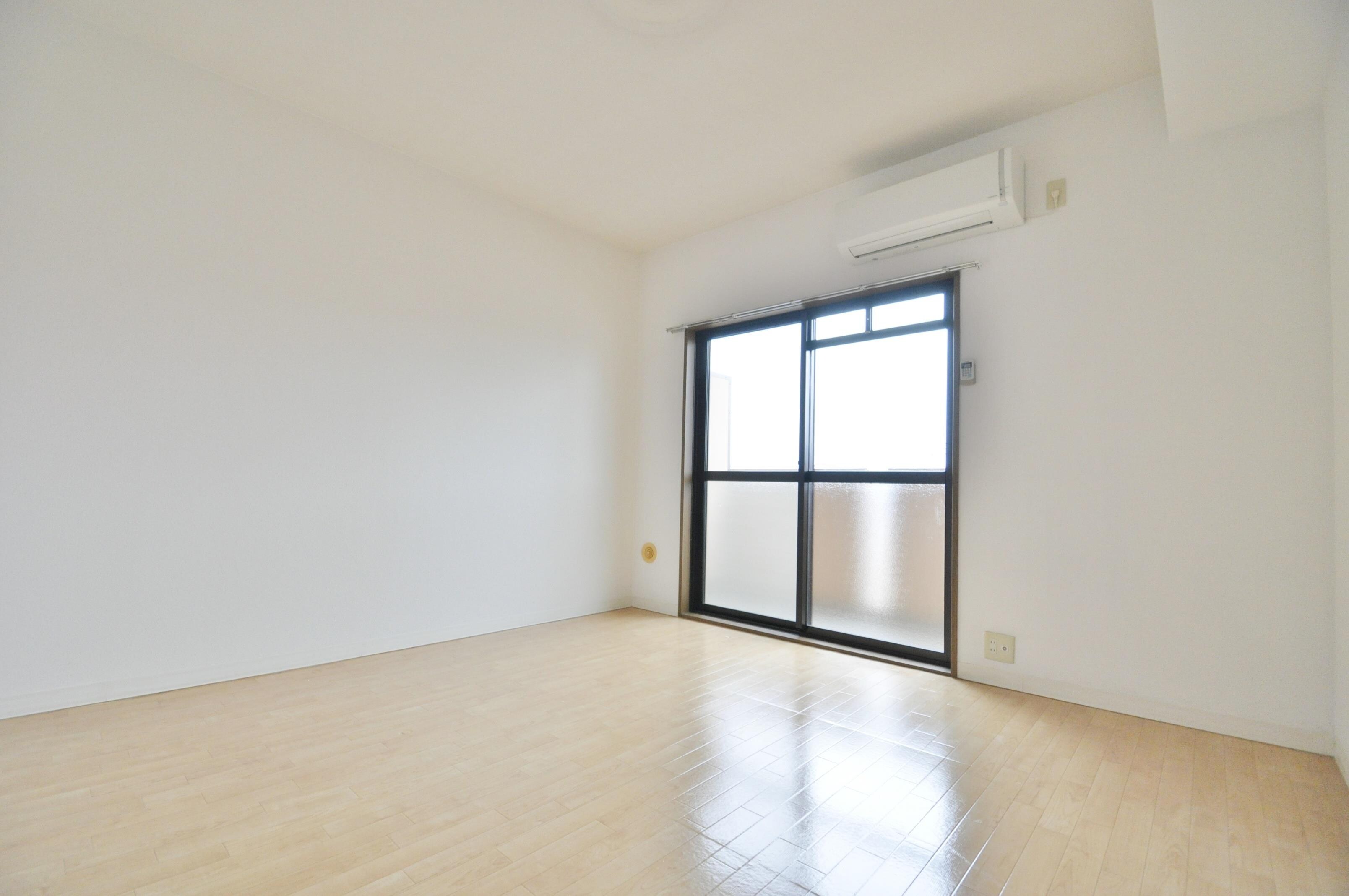 物件内観写真11　(居室)