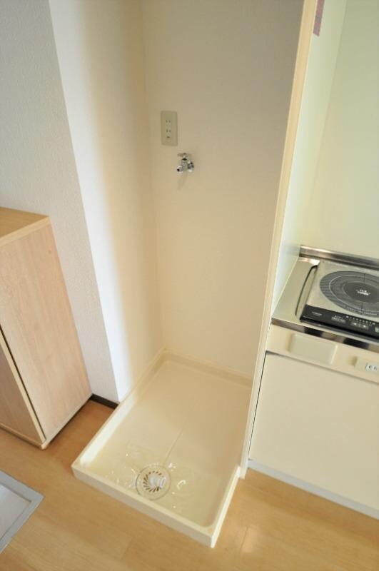 物件内観写真15　(洗濯機置場)