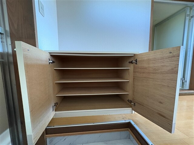 物件内観写真5　(シューズボックス)