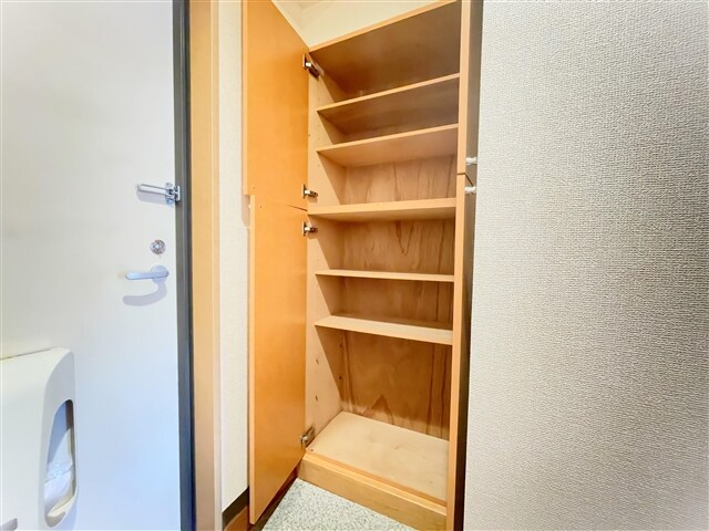 物件内観写真7　(シューズボックス)