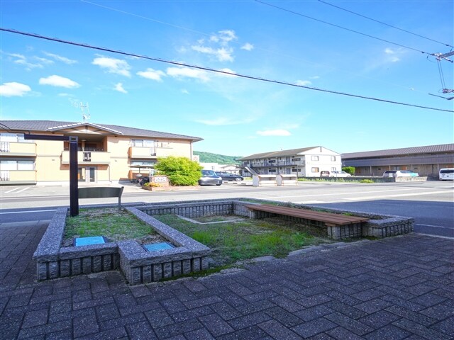 物件外観写真2　(レストスペース)